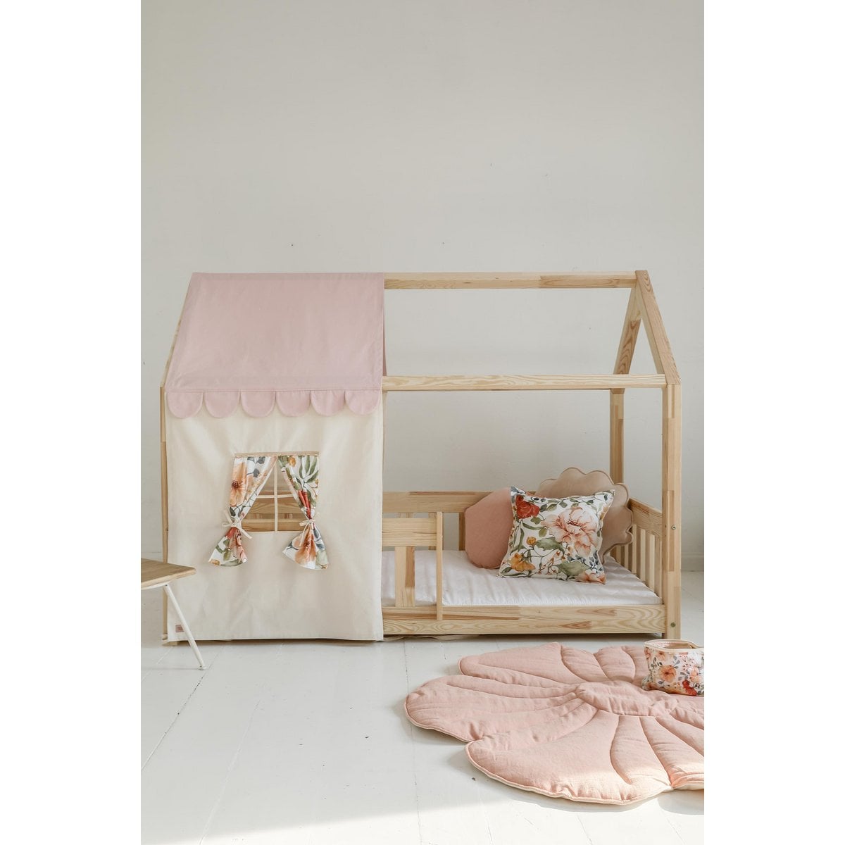 Moi Mili Luifel boven bed in de vorm van een huis "Pink", babywieghuis, decoratie voor jongenskamer, gepersonaliseerde babyhuizen baldakijn foto 5
