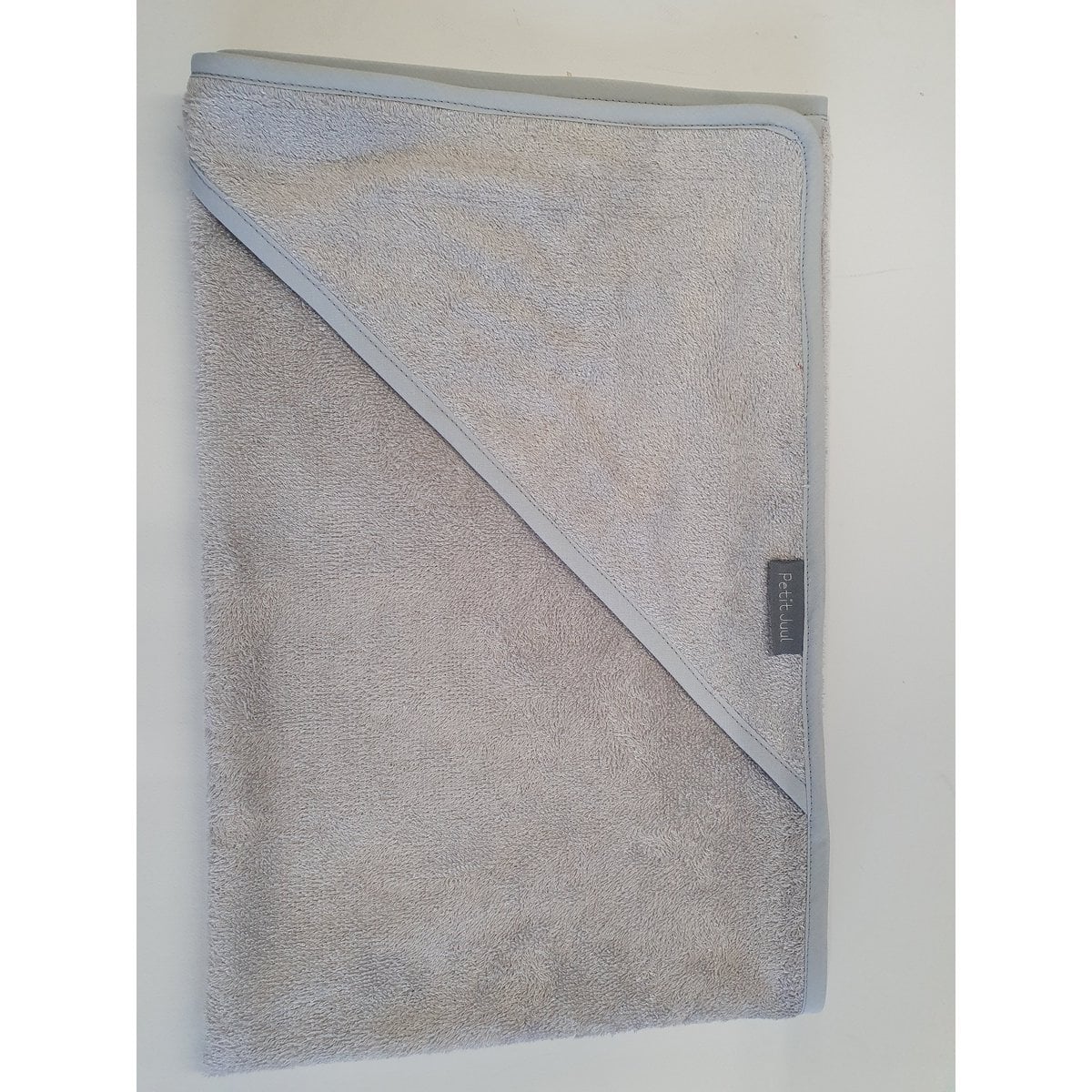 Petit Juul Badcape grey