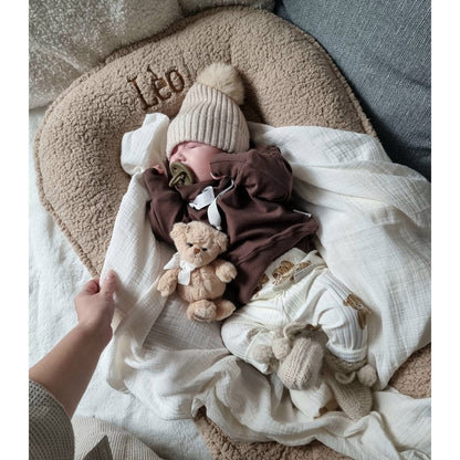 Muzpony Teddy – beige gepersonaliseerd babynest, bontcocon met naam/inscriptie foto 4