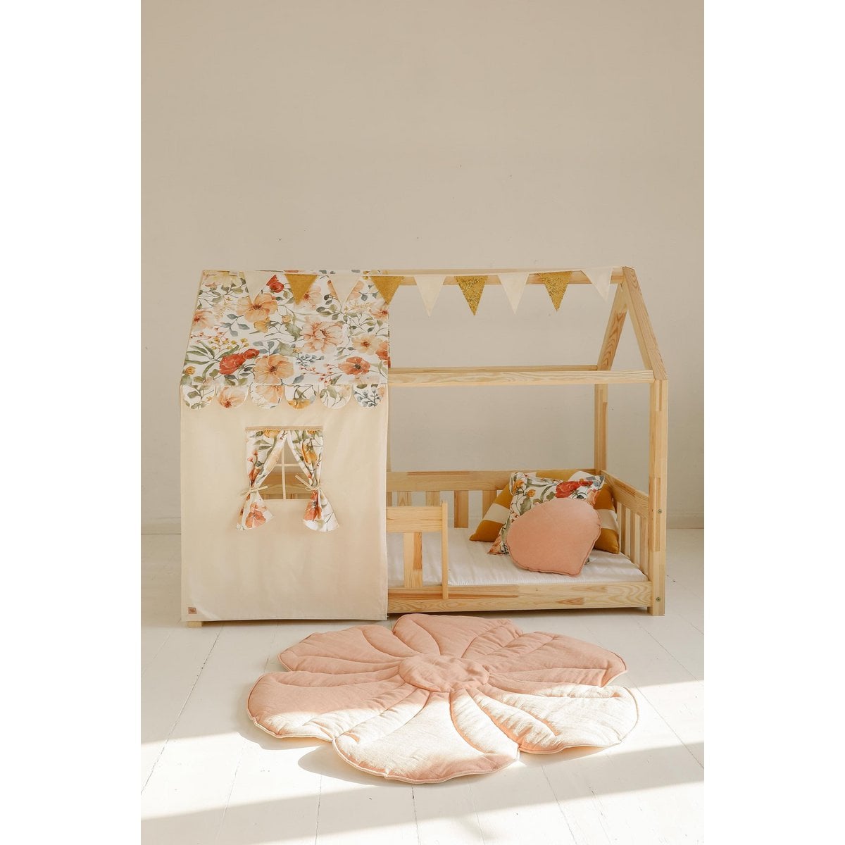 Moi Mili Luifel boven bed in de vorm van een huis "Flower Power", babywieghuis, decoratie voor meisjeskamer, gepersonaliseerde babyhuisjes