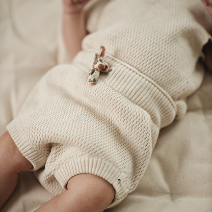 Saga Copenhagen Baby Geschenkdoos - Slijtage - Ivoor - Biologisch Katoen foto 4