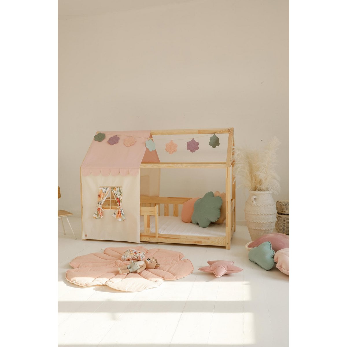 Moi Mili Luifel boven bed in de vorm van een huis "Pink", babywieghuis, decoratie voor jongenskamer, gepersonaliseerde babyhuizen baldakijn foto 2