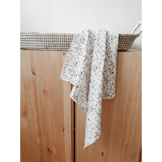 Petit Juul Swaddle Evi