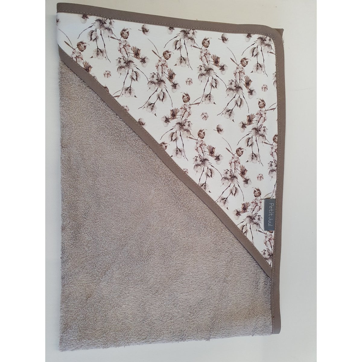 Petit Juul Badcape taupe Fedde