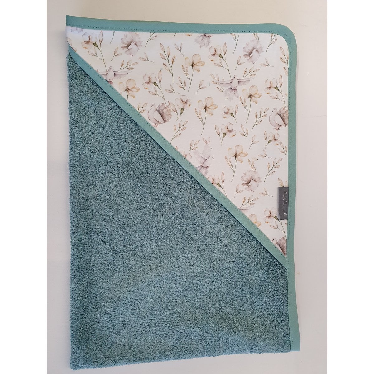 Petit Juul Badcape aqua birds