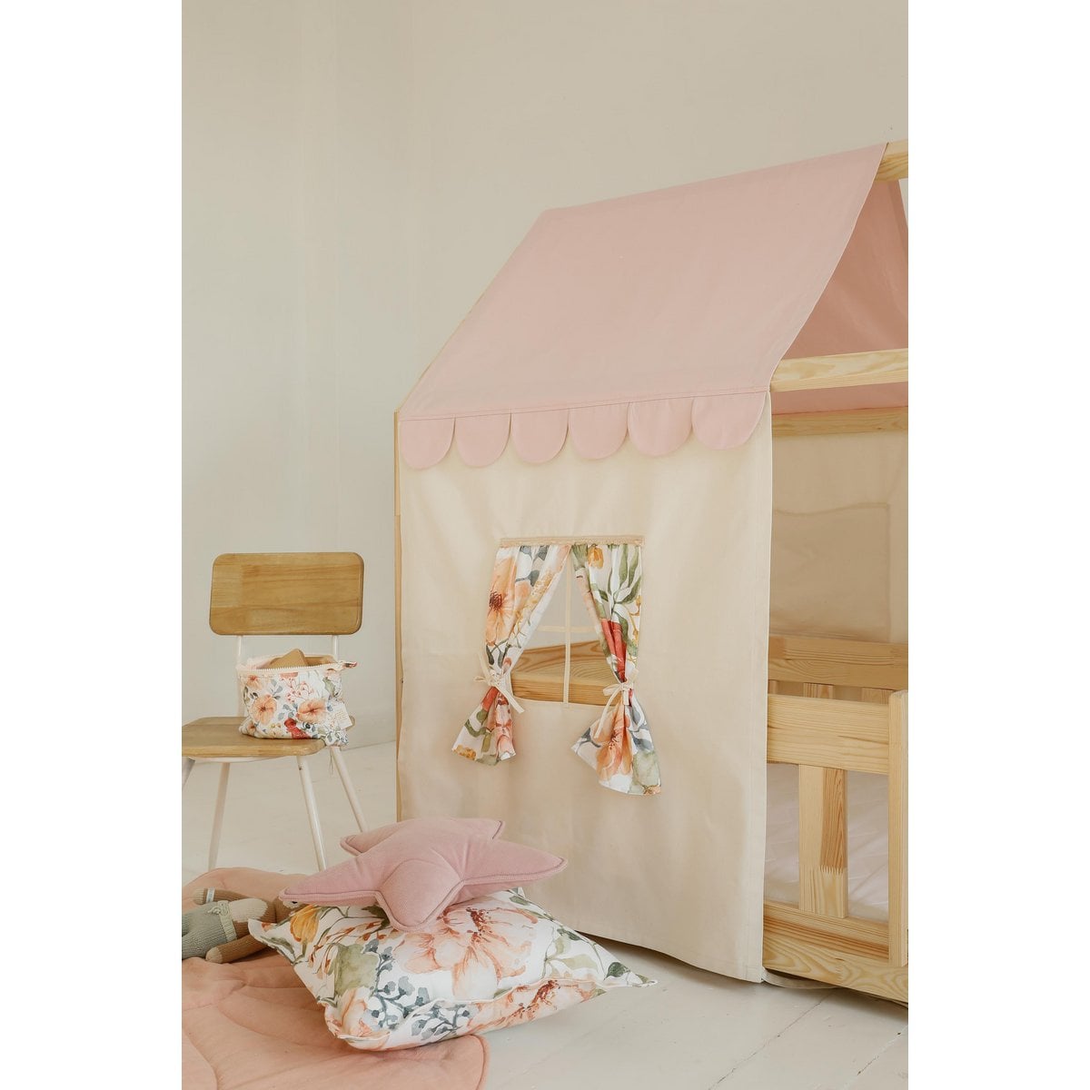 Moi Mili Luifel boven bed in de vorm van een huis "Pink", babywieghuis, decoratie voor jongenskamer, gepersonaliseerde babyhuizen baldakijn foto 3