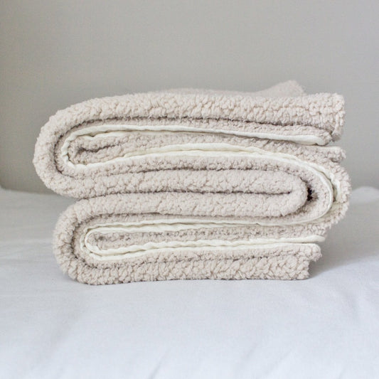 Feathers Wieg-/ledikant deken teddy light beige
