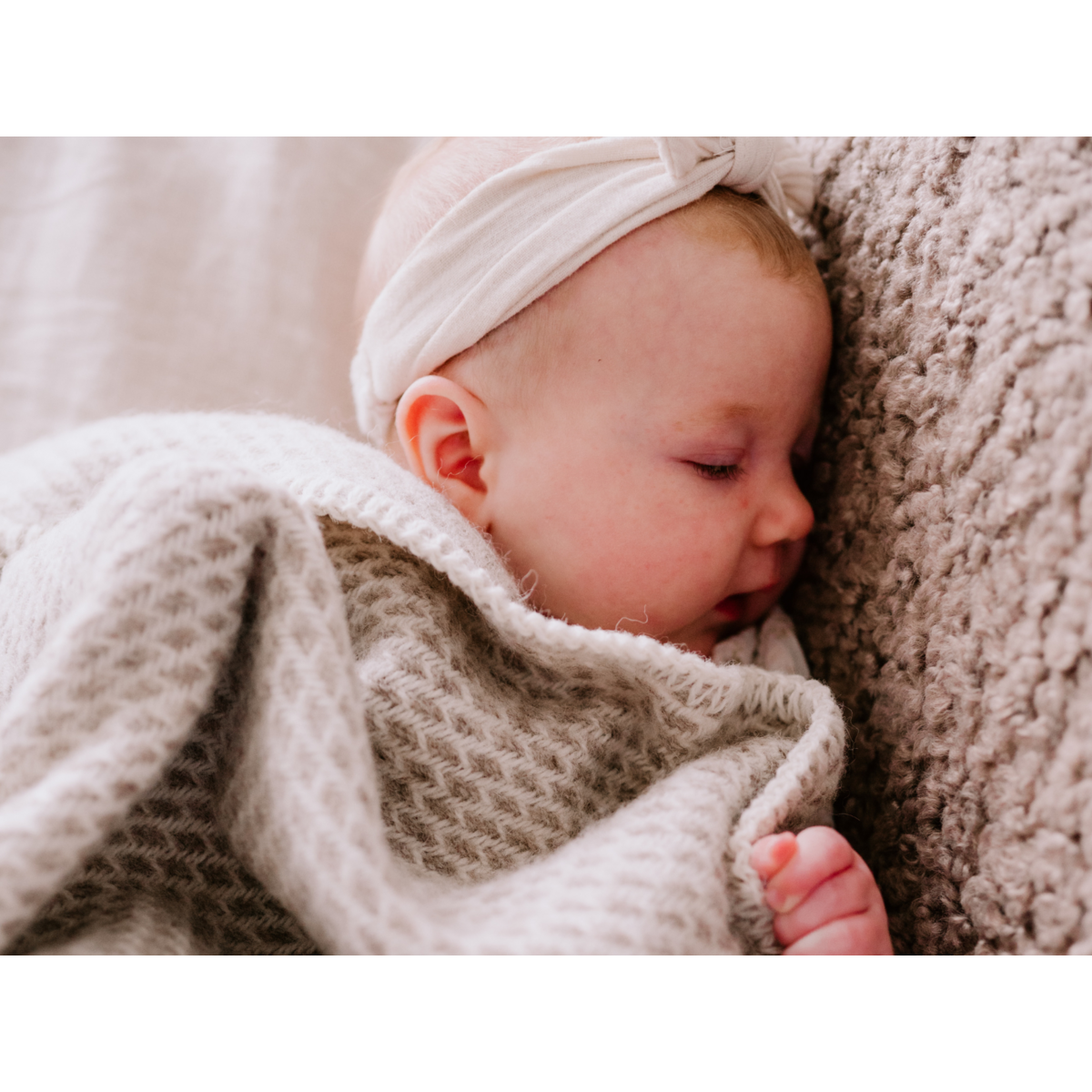 Pure Baby Love Ledikantdeken wol - Taupe foto 4