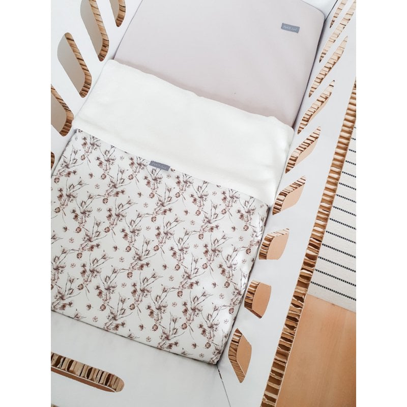 Petit Juul Wiegdeken Fedde teddy off white