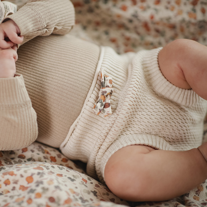 Saga Copenhagen Baby Geschenkdoos - Slijtage - Ivoor - Biologisch Katoen foto 5