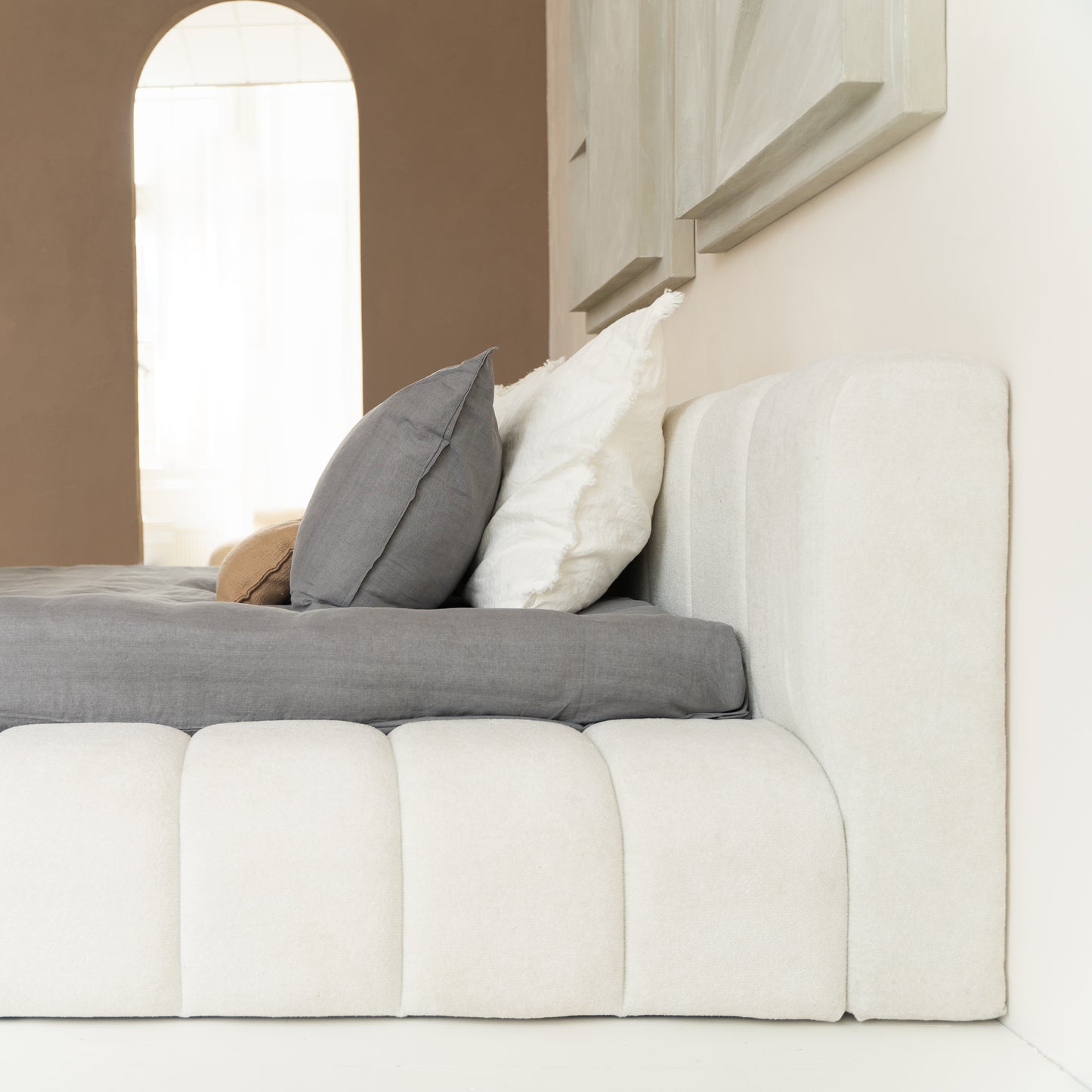 Adore Designbed Beige