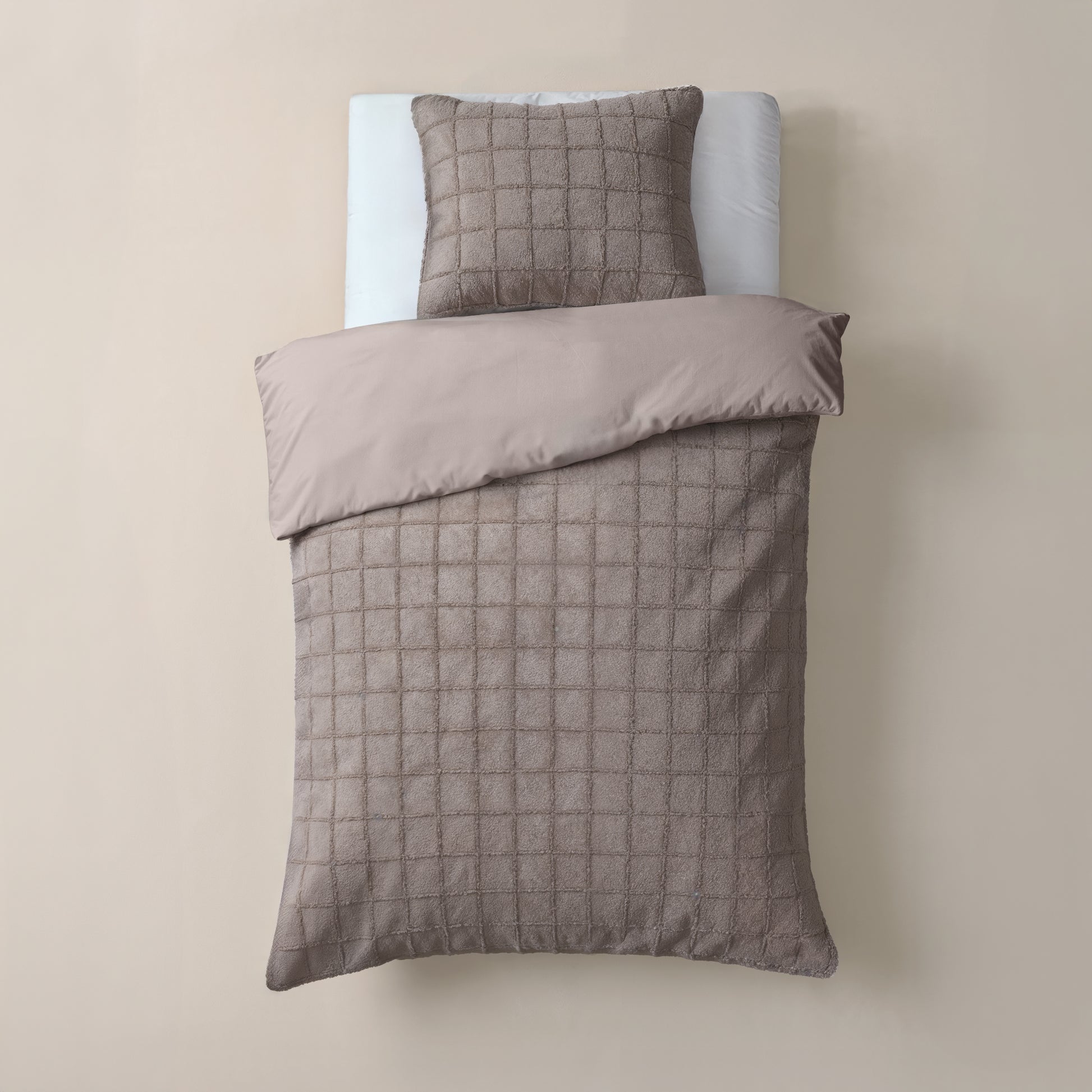 Faux Fur Check Taupe