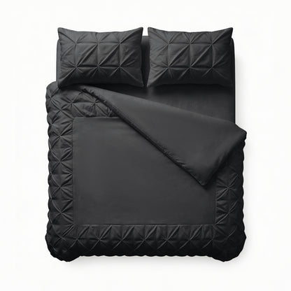 Border Pintuck Zwart
