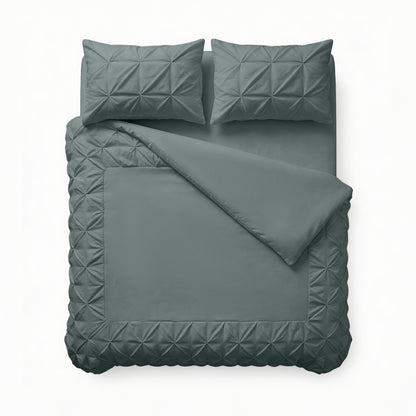Border Pintuck Groen