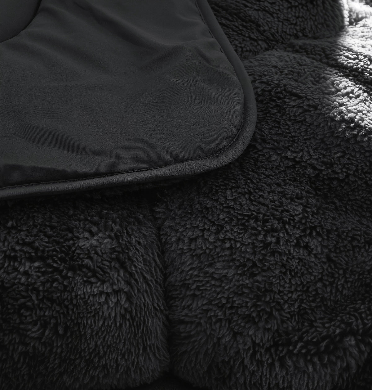 Sleeptime Lazy Dekbed Teddy Zwart Met Kussenslopen – afbeelding 7