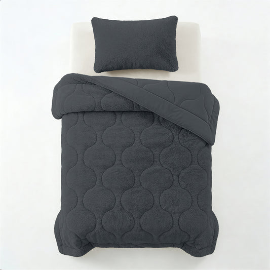 Lazy Dekbed Faux Fur Antraciet Met Kussenslopen