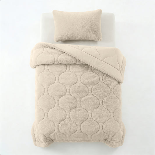 Lazy Dekbed Faux Fur Beige Met Kussenslopen