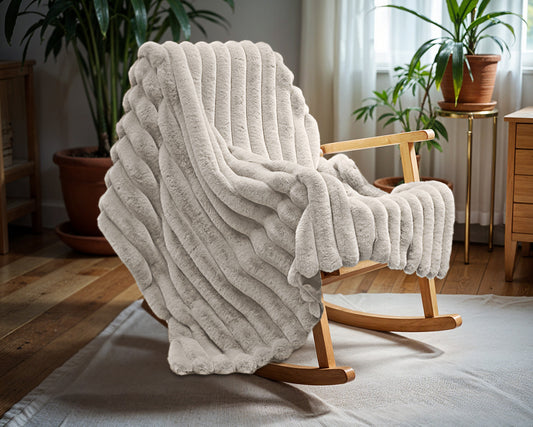 Rib Rabbit Fur Plaid Ecru