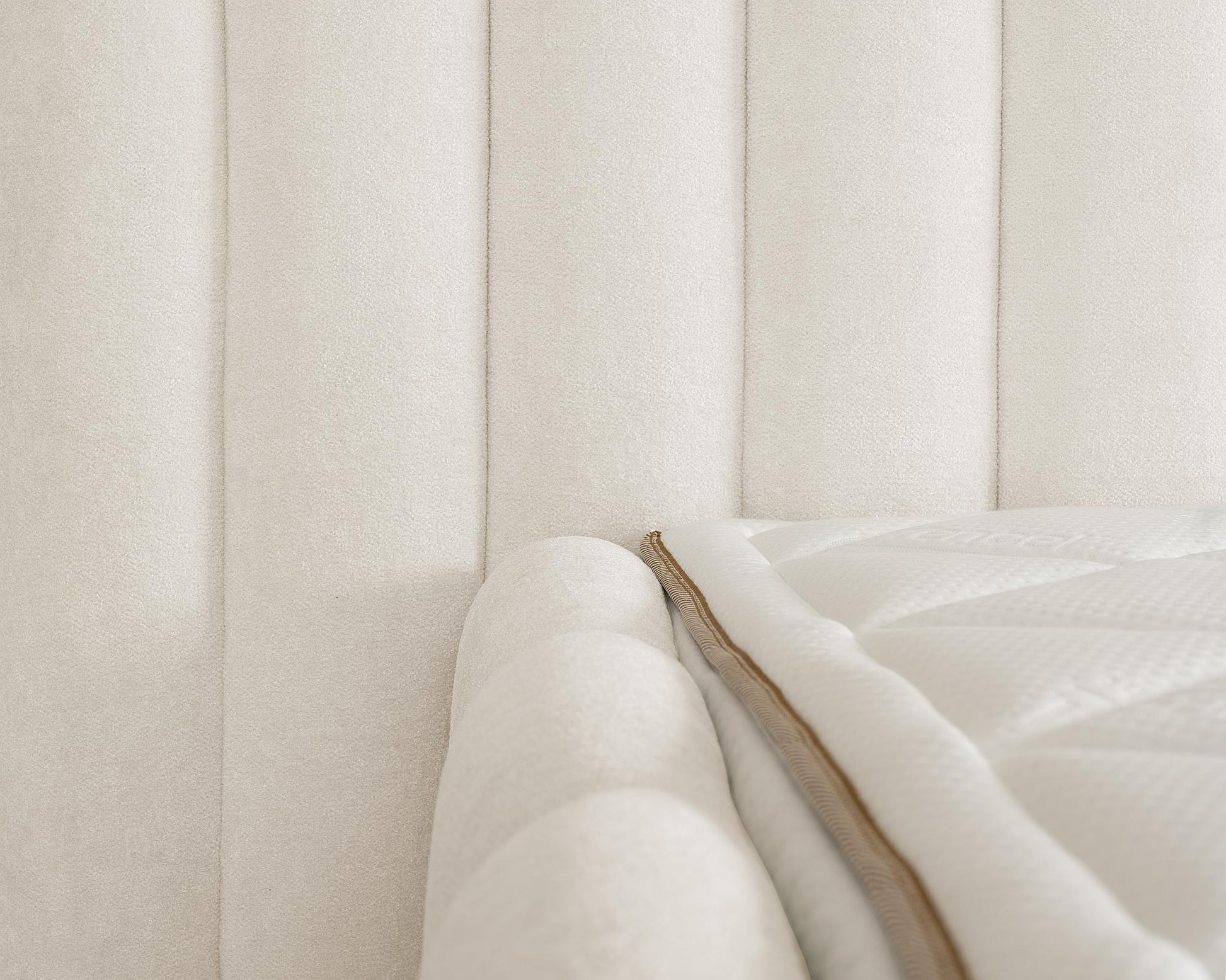 Adore Chique Beige