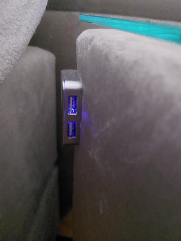 Opschroefbare USB aansluiting