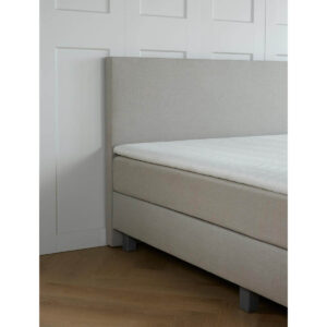 Alvano boxspring Monte met vlak hoofdbord
